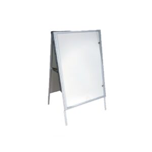 Potykacz z gablotą zamykaną